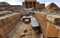 abusir5.jpg