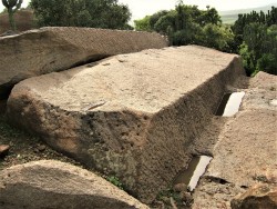 Aksum_Quarry_for_Obelisks.jpg