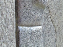 vitrified-rock-ollantaytambo02.jpg
